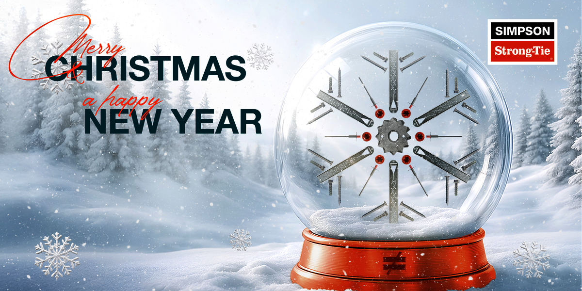 Eine Schneelandschaft mit einer Kristallkugel auf der rechten Seite; diverse Verbinder und Dübel bilden zusammen eine Schneeflocke im Inneren der Kristallkugel (könnte auch eine Schneekugel sein). Auf der linken Seite der Text "Merry Christmas & a happy new year". In der oberen rechten Ecke das Logo von Simpson Strong-Tie.